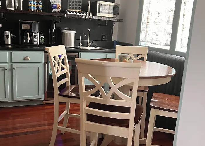 Hudson House Bed & Breakfast Wheatland