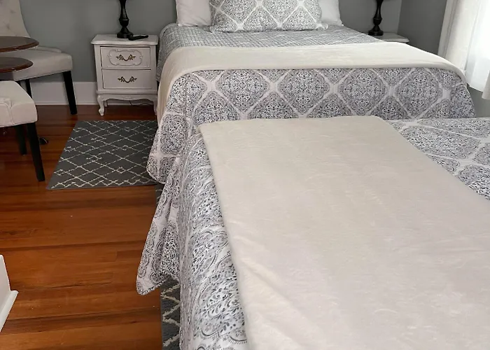 Hudson House Bed & Breakfast Wheatland